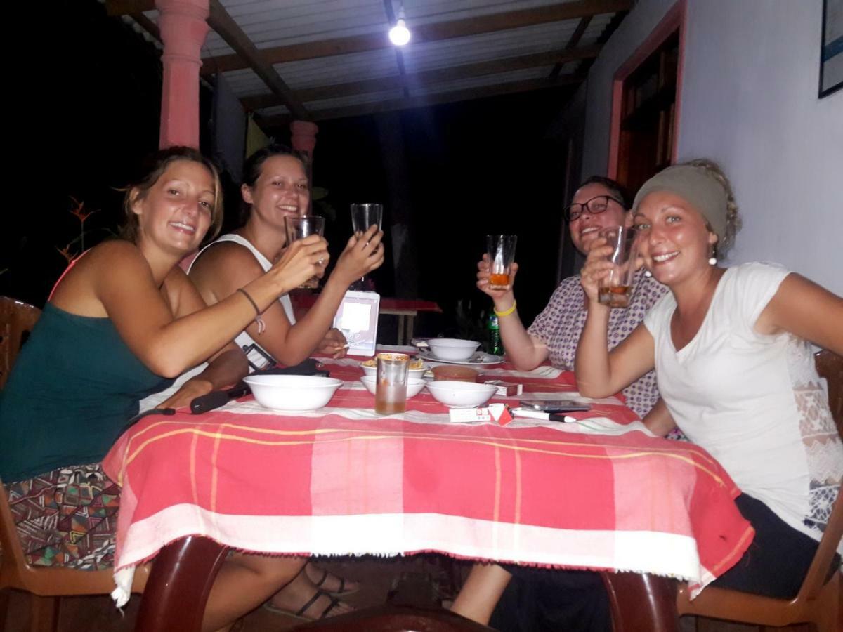 Sigiri Picaso Home Stay Sigiriya Exterior foto